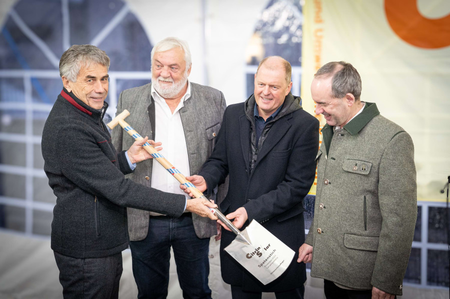 Hinterschwepfinger errichtet neuen Standort f&uuml;r Citrin Solar