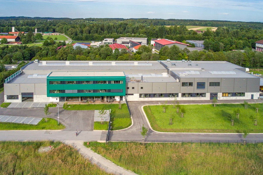 Wolfram Industrie nimmt neuen Firmensitz in Betrieb