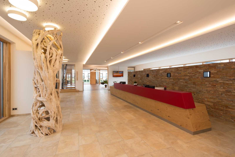 Stimmungsvolle B&uuml;ro- und Ausstellungsr&auml;ume