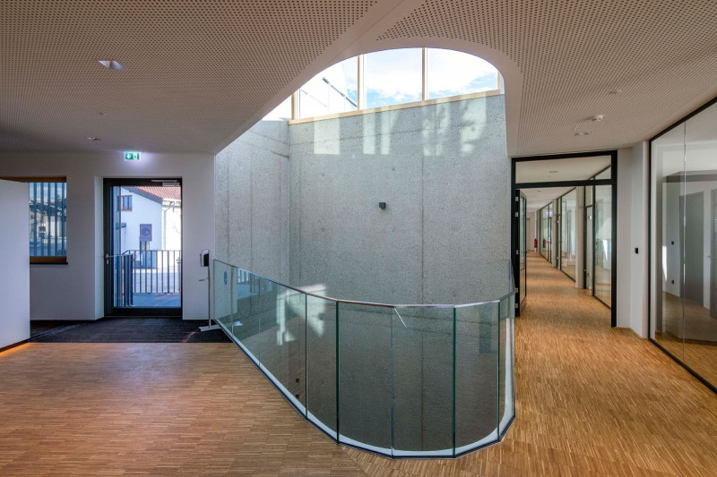Franz Rinke Baustoffe Verwaltungsgeb&auml;ude Atrium