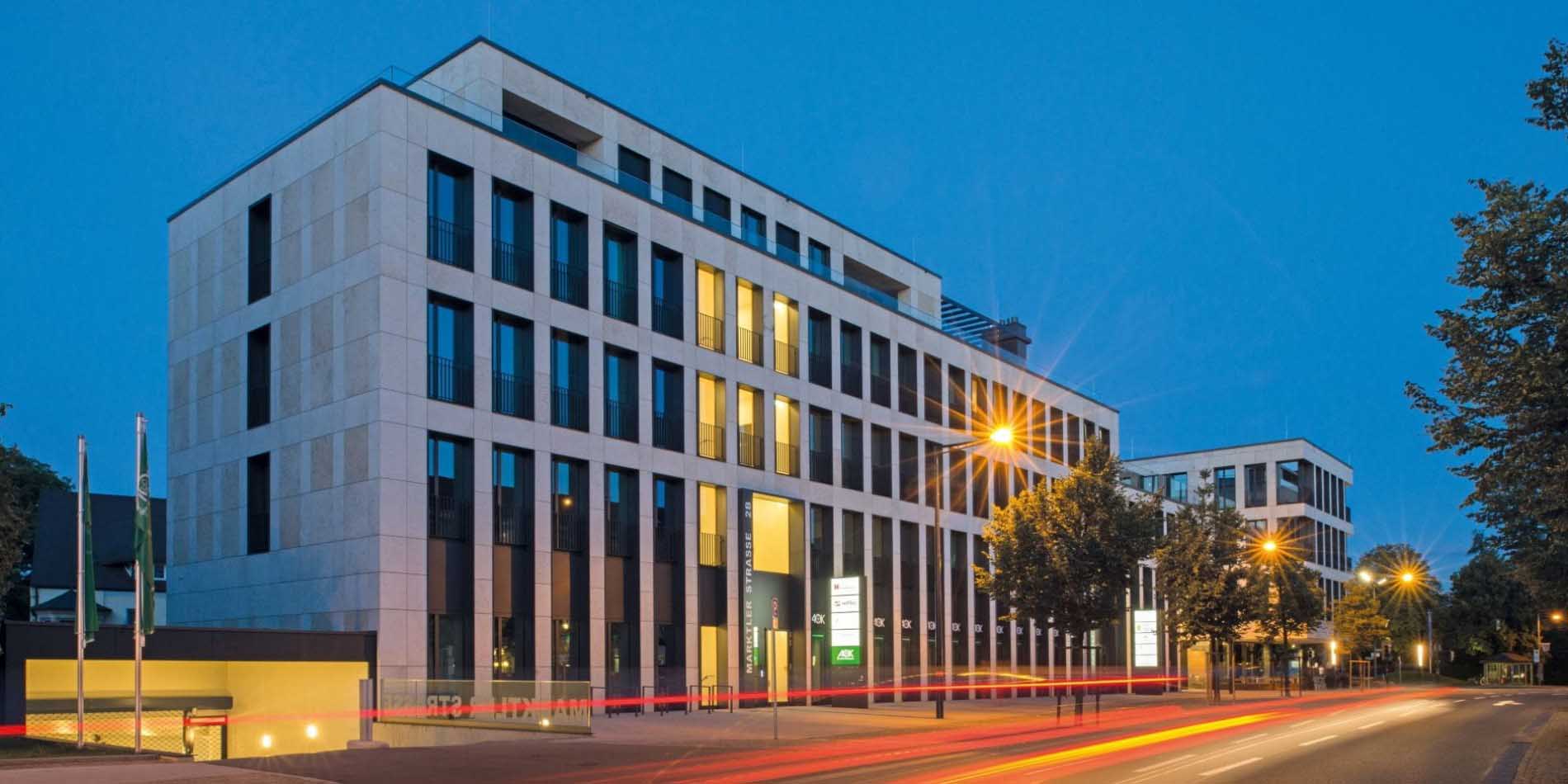 Standortplanung, Generalplanung und Neubau eines B&uuml;rogeb&auml;udes im innerst&auml;dtischen Bereich