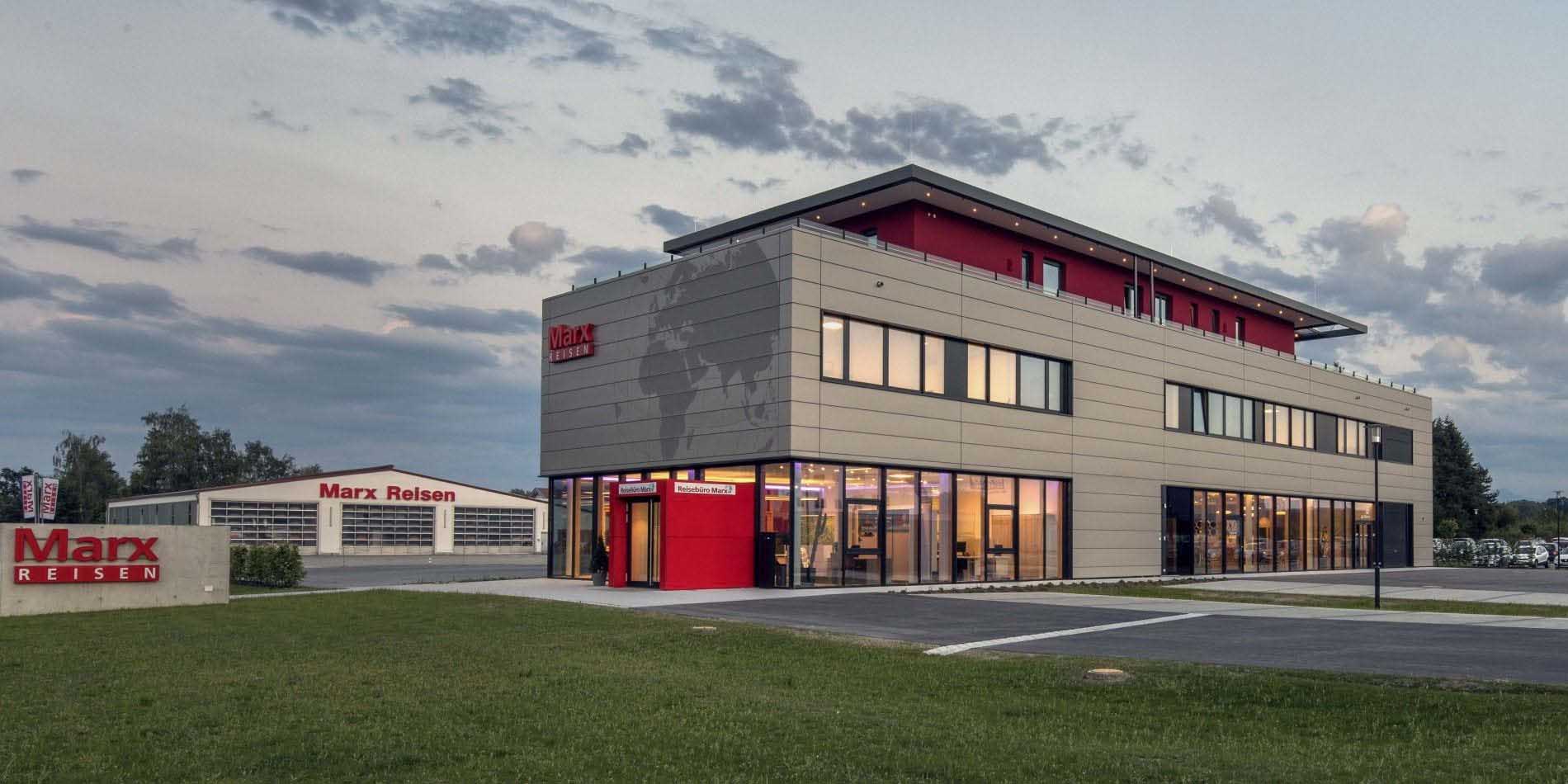 Standortplanung, Generalplanung und Neubau eines Verwaltungsgeb&auml;udes mit Reiseb&uuml;ro und Busterminal